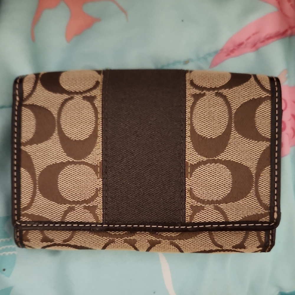 Coach Signature Canvas Wallet